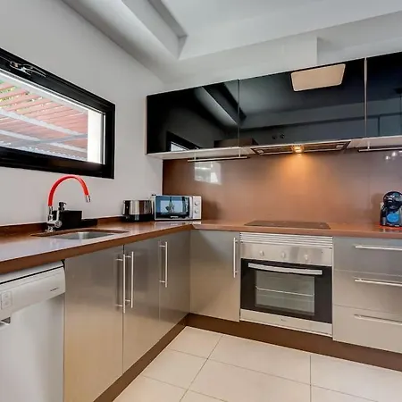 Tajinaste * Costa Adeje (Tenerife)