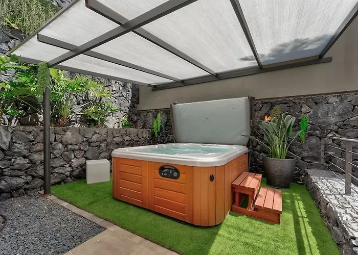 Tajinaste Costa Adeje